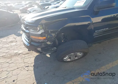 2018 Chevrolet Silverado 1500 2Lt z USA, uszkodzony, nr VIN 3GCUKREC8JG276023